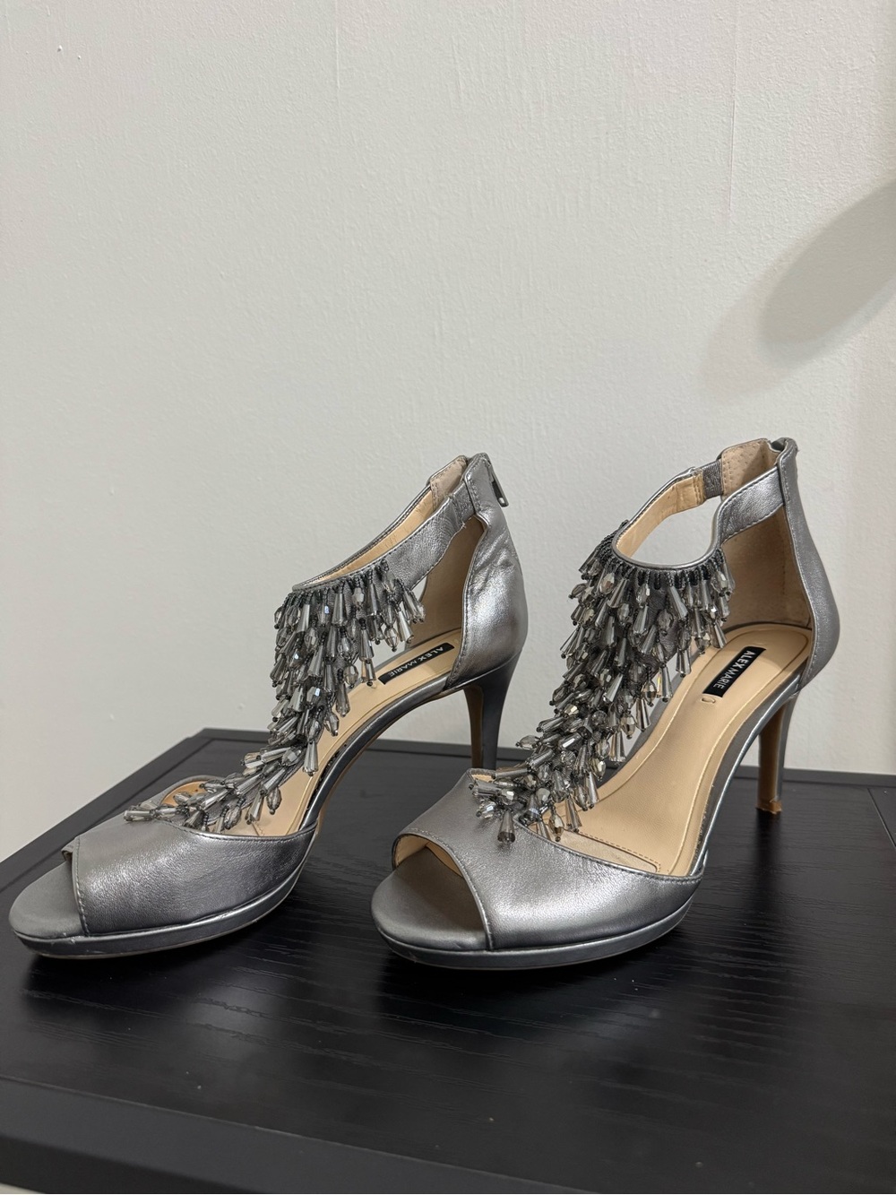 Womens Metallic Silver Beaded T-Strap High Heel Sandals | Size 7.5
